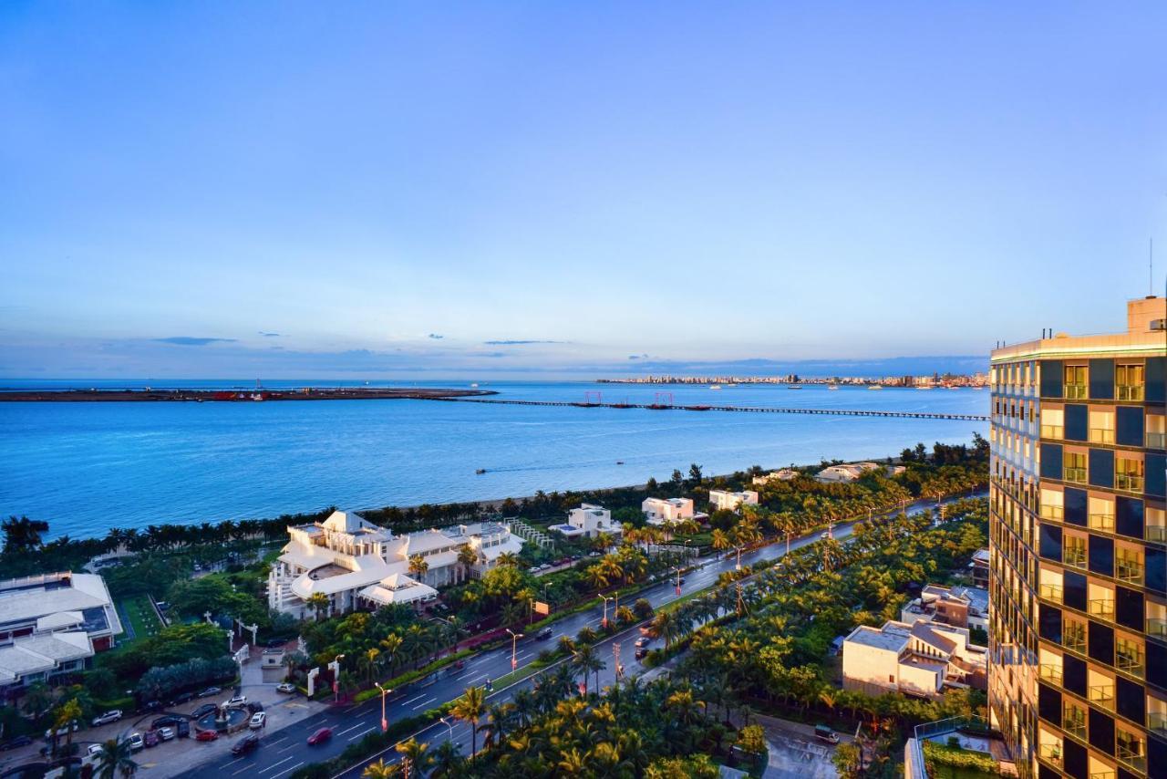 Holiday Inn Haikou West Coast By Ihg Exterior photo
