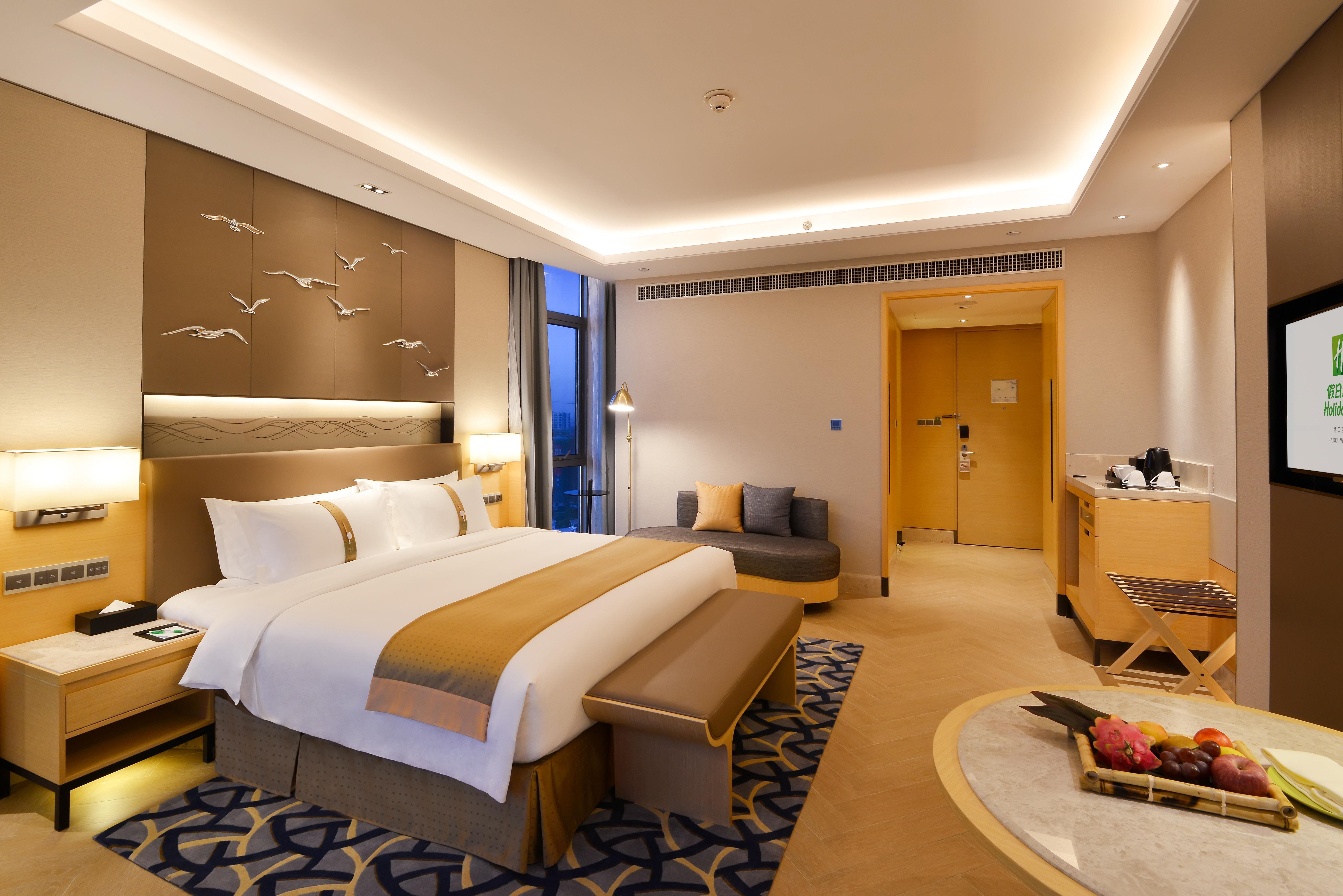 Holiday Inn Haikou West Coast By Ihg Exterior photo