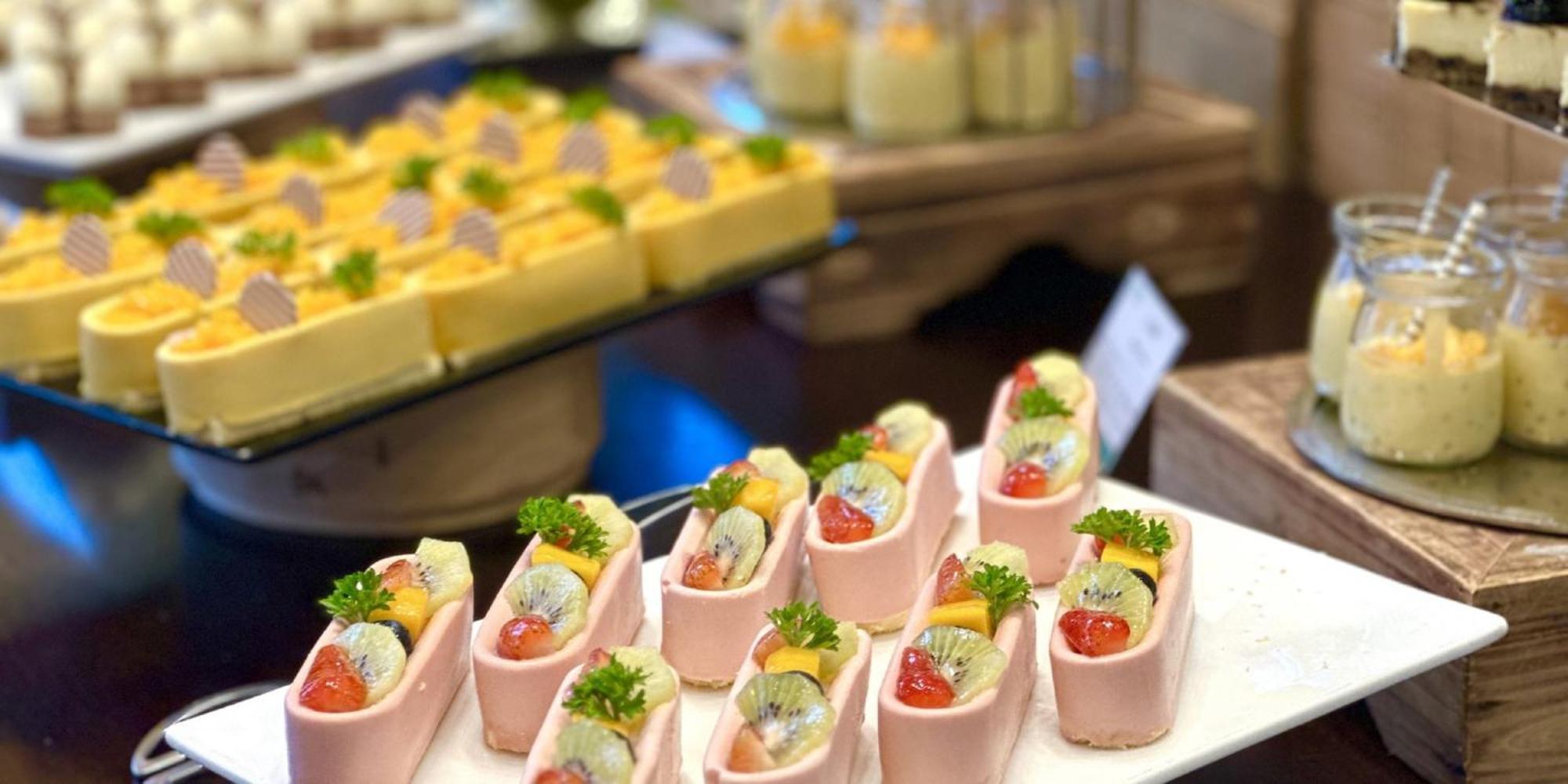 Holiday Inn Haikou West Coast By Ihg Exterior photo