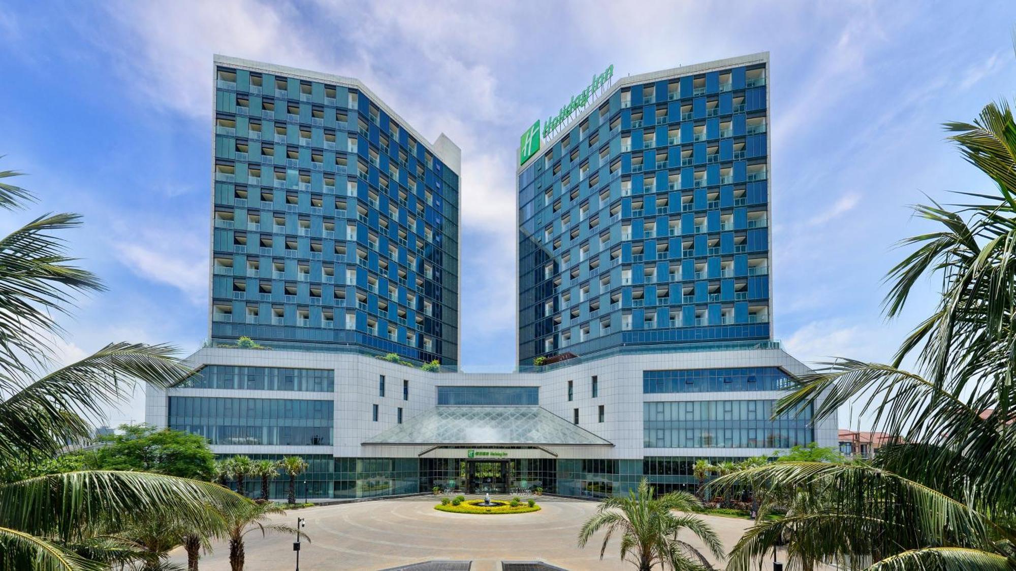 Holiday Inn Haikou West Coast By Ihg Exterior photo