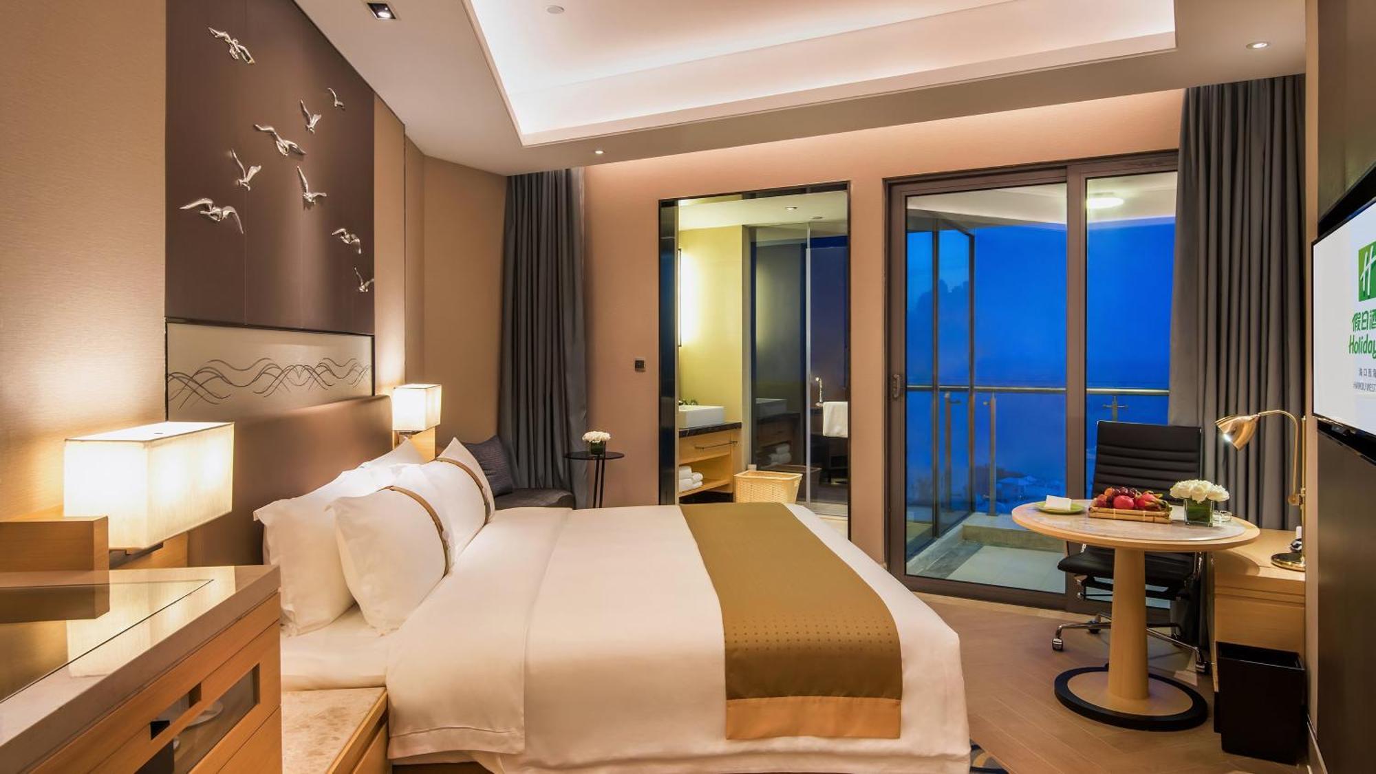 Holiday Inn Haikou West Coast By Ihg Exterior photo
